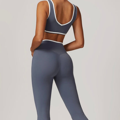Seamless Cropped V-Neck Sports Bra